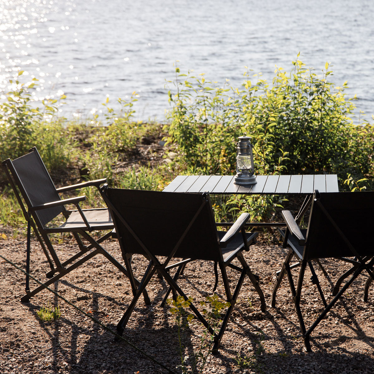 Bordet – smart campingbord med justerbara ben