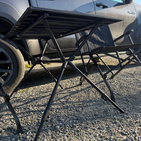 Bordet – smart campingbord med justerbara ben